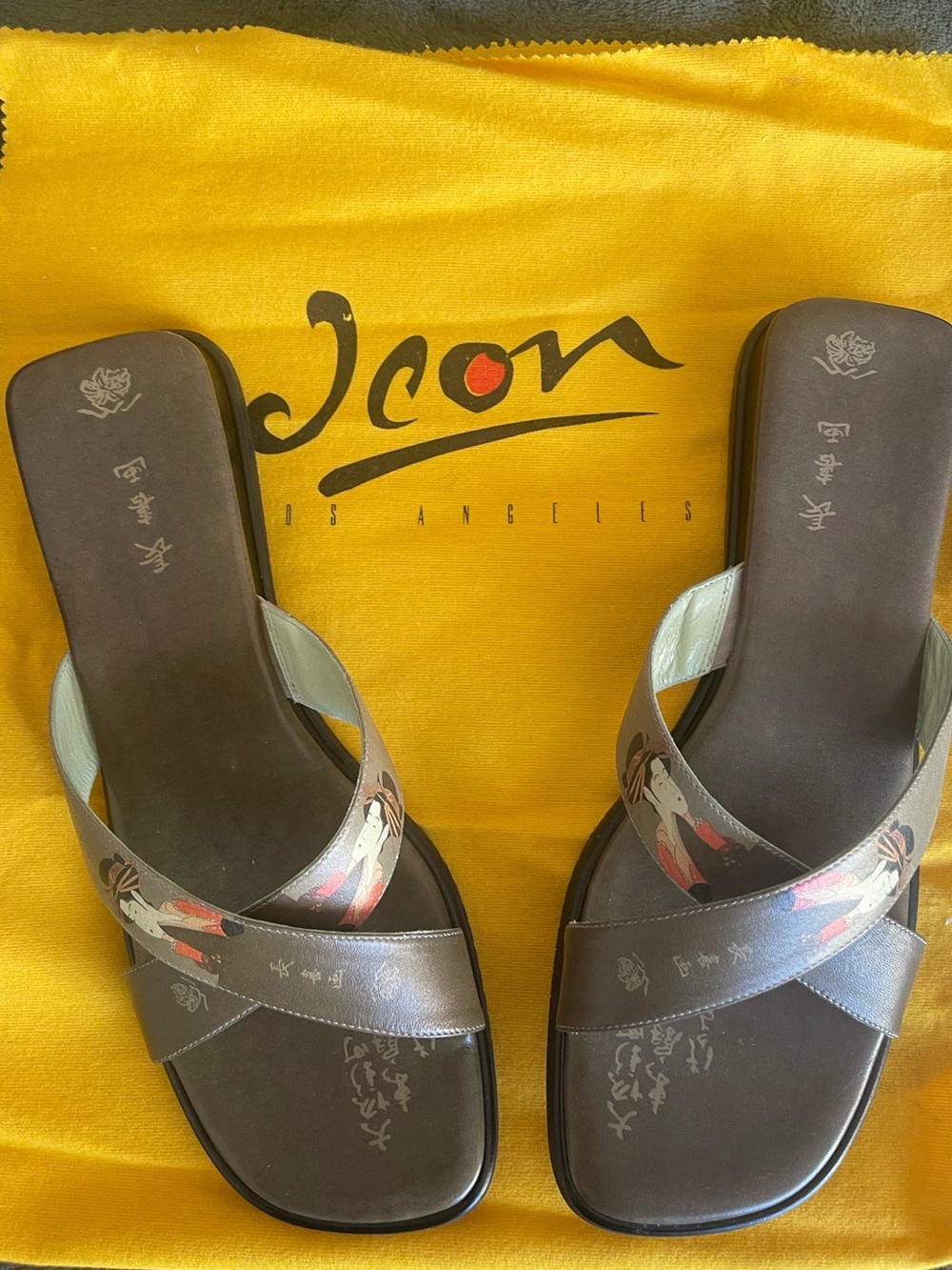 ICON Madame Butterfly Sage Cross-Strap Sandals with Subtle Red Accent NWT